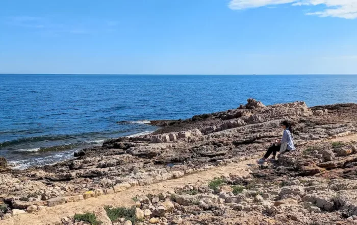 arret lors de la balade sur le sentier de tire poil au depart de la garoupe, cap d'antibes